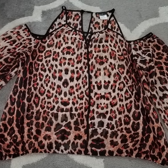 j and j Tops - Sheer cold shoulder blouse